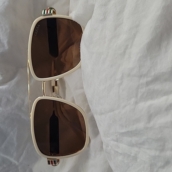 Sunglasses - Picture 6 of 6